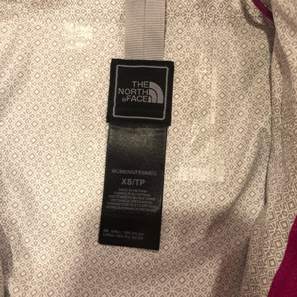 The North Face Gray and Pink Women's Jacket - Picture 7 of 7